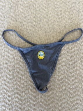 VS PINK Gray Thong XS Banana Logo Minimal Strap Soft Stretchy Y2K Cute